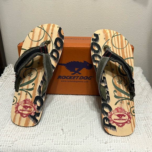 🩴 Rocket Dog men’s flip flops brand new with box - Picture 2 of 6